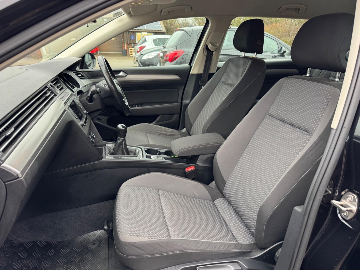 Used Volkswagen Passat 2016 for sale - 77268159: Photo 46