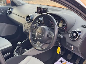 Used Audi A1 2013 for sale - 79657225: Photo