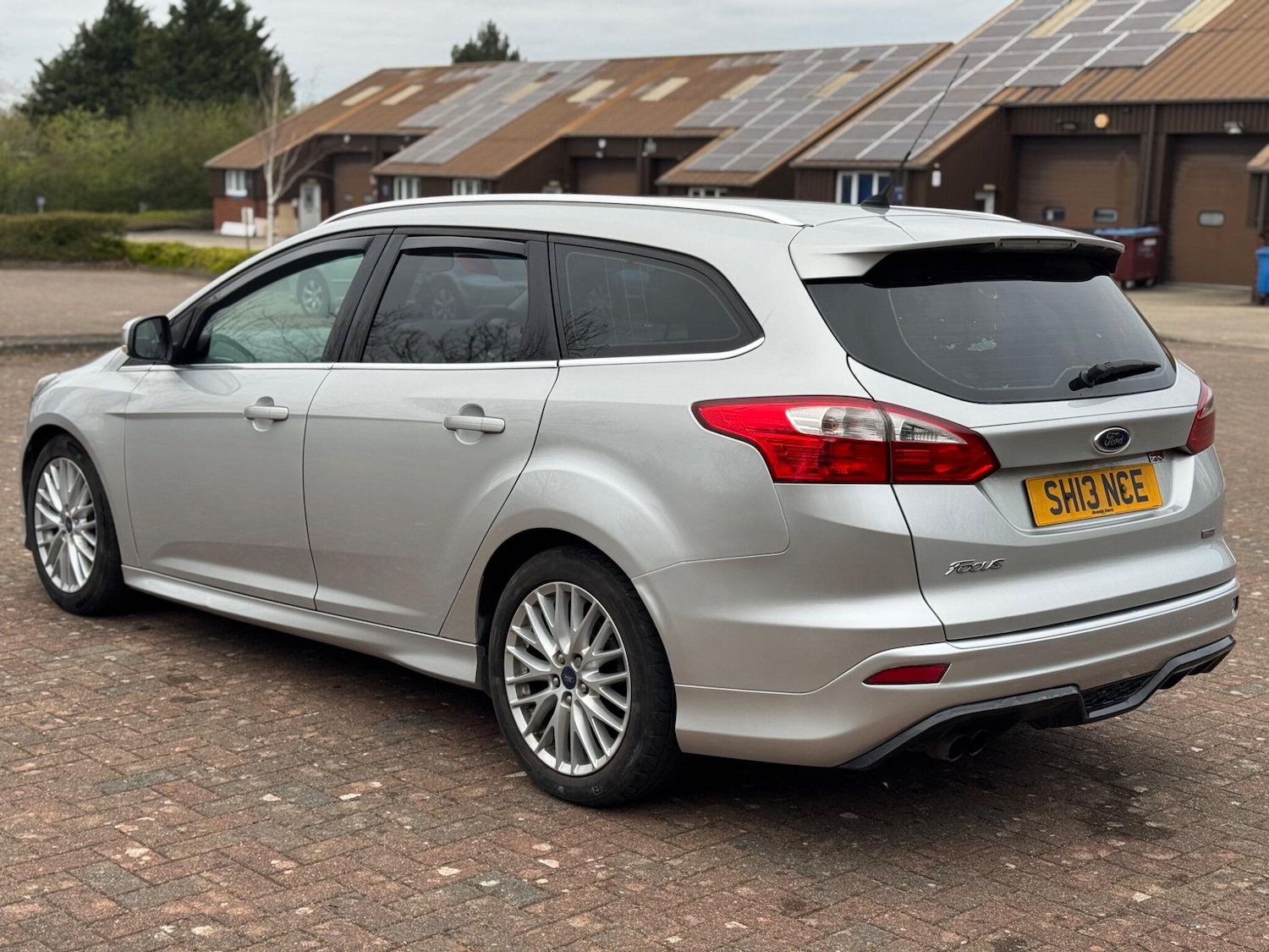 Used Ford Focus for sale - 78116190: Photo 2