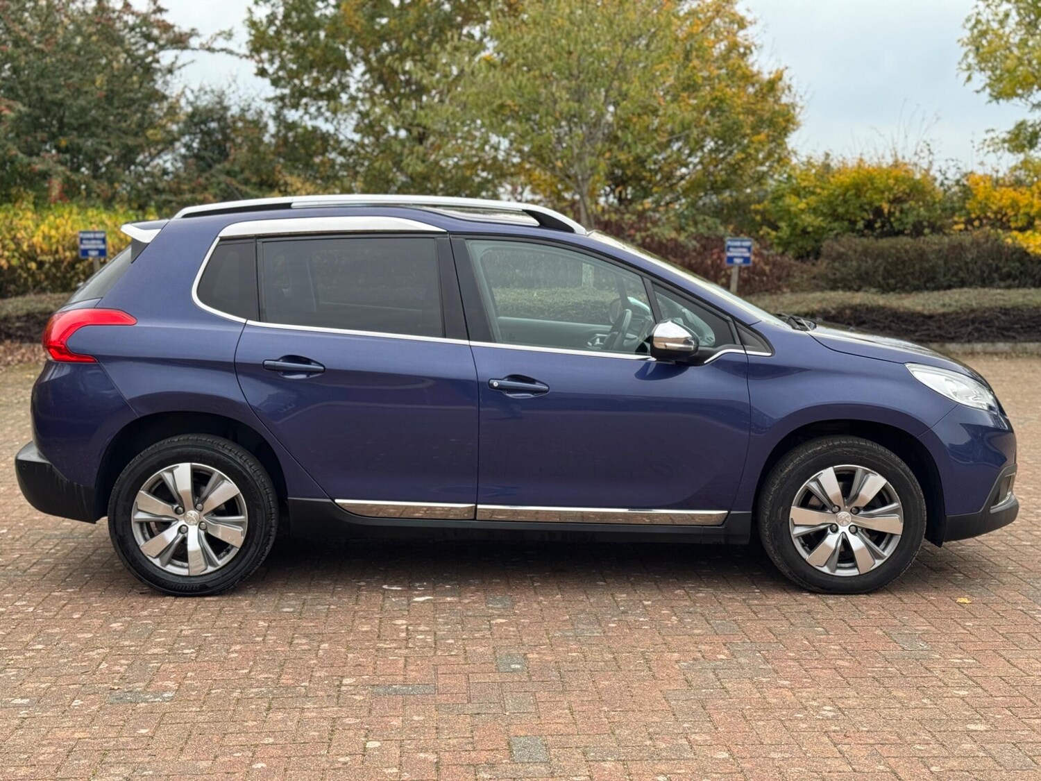 Used Peugeot 2008 2014 for sale - 76995141: Photo 18