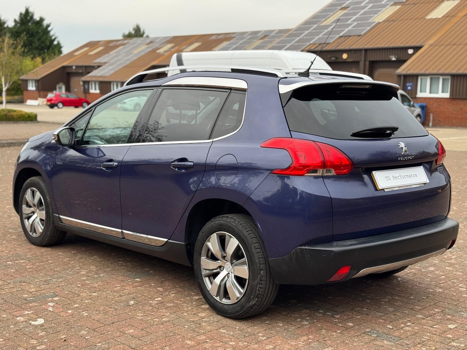Used Peugeot 2008 2014 for sale - 76995141: Photo 2