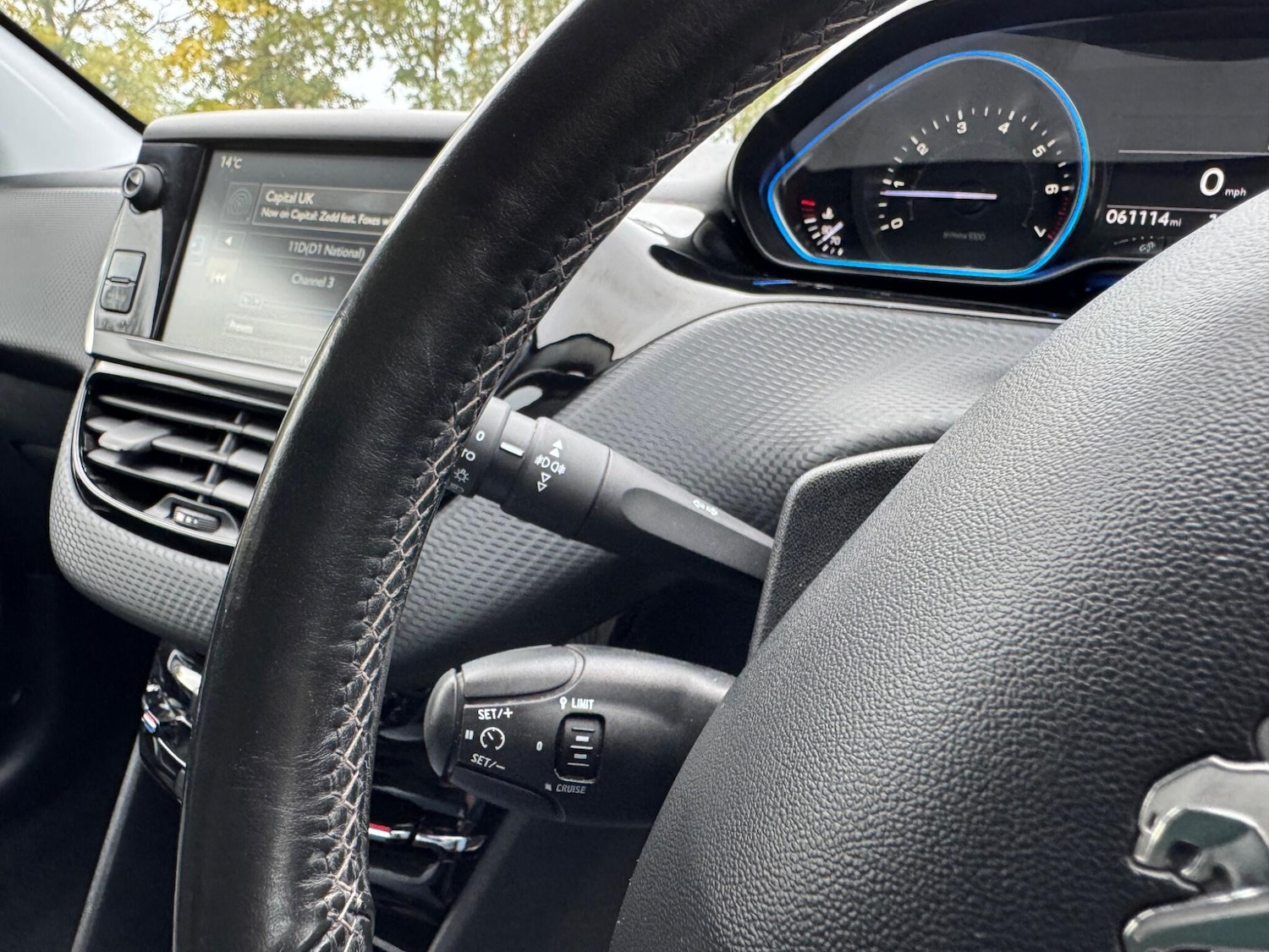 Used Peugeot 2008 2014 for sale - 76995141: Photo 25