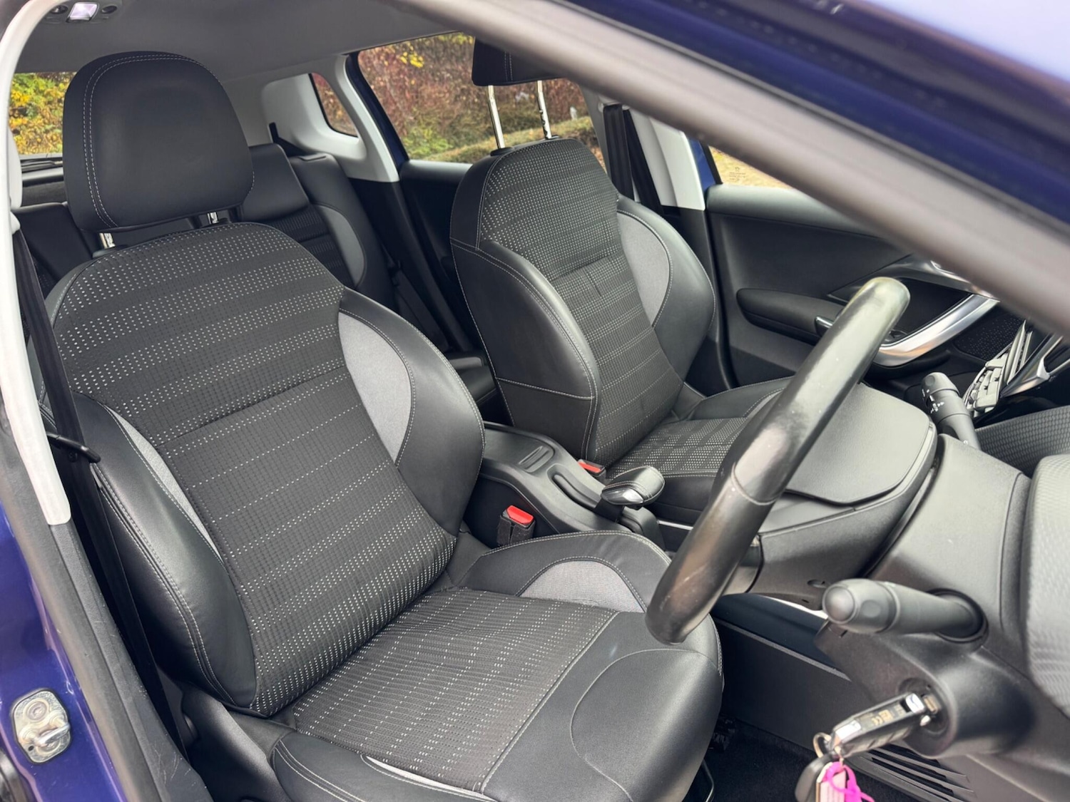 Used Peugeot 2008 2014 for sale - 76995141: Photo 39