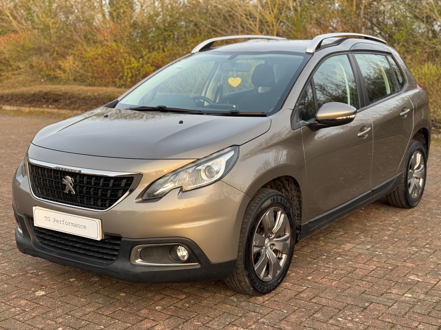 Used Peugeot 2008 2017 for sale - 77982555: Photo 10