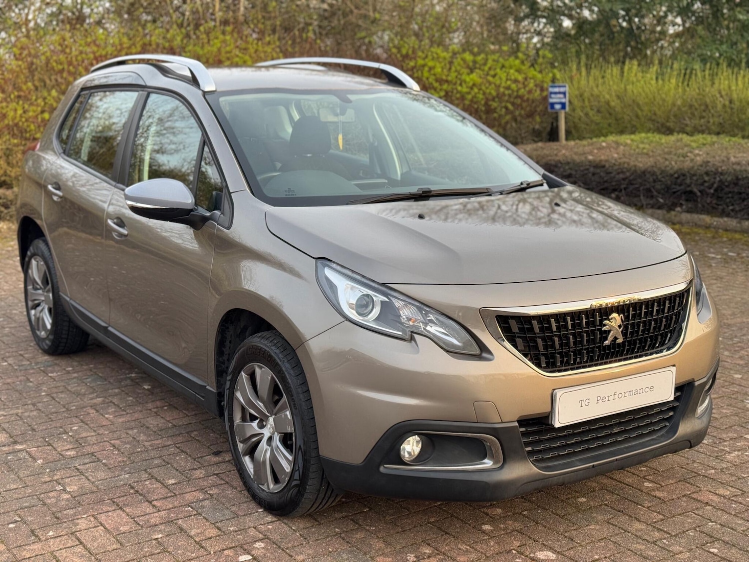 Used Peugeot 2008 2017 for sale - 77982555: Photo 11