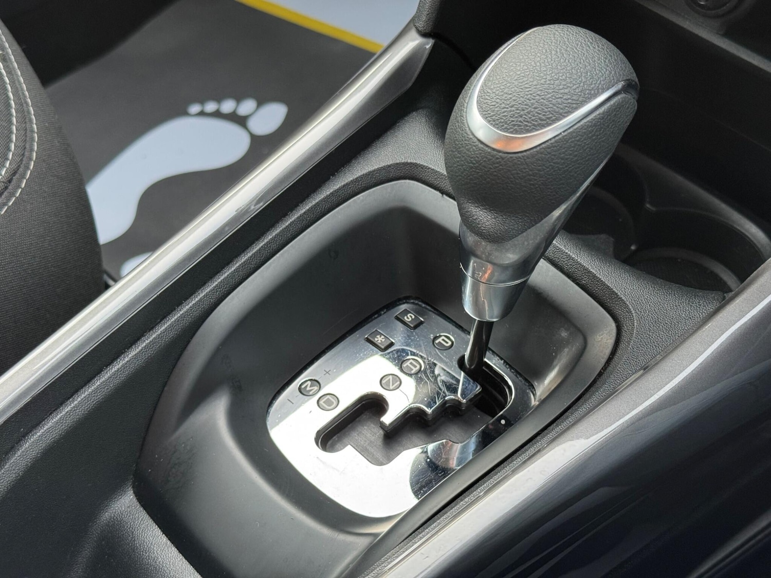 Used Peugeot 2008 2017 for sale - 77982555: Photo 17