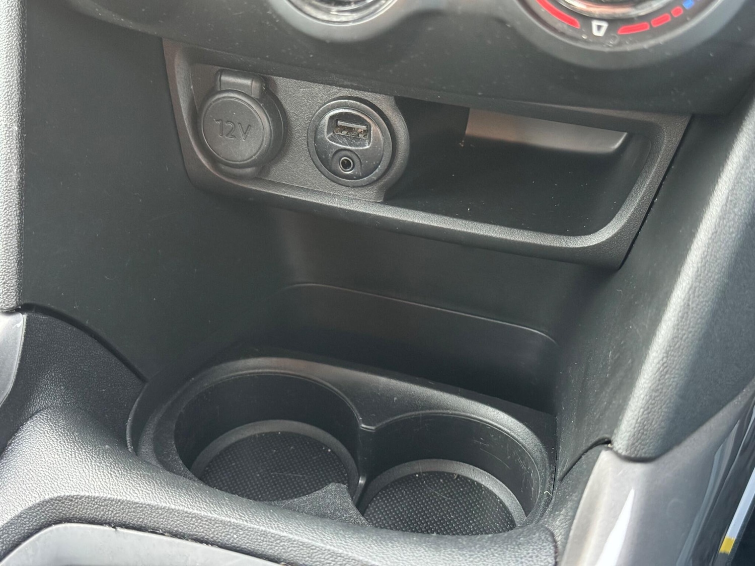 Used Peugeot 2008 2017 for sale - 77982555: Photo 26