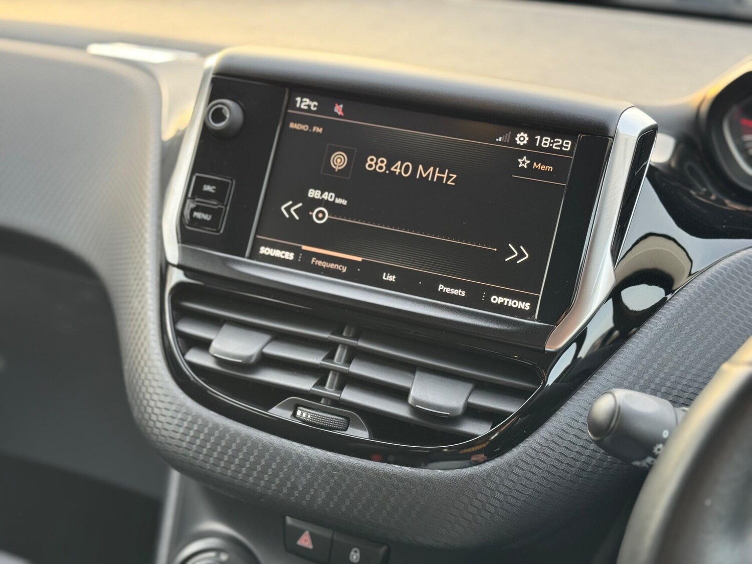 Used Peugeot 2008 2017 for sale - 77982555: Photo 47