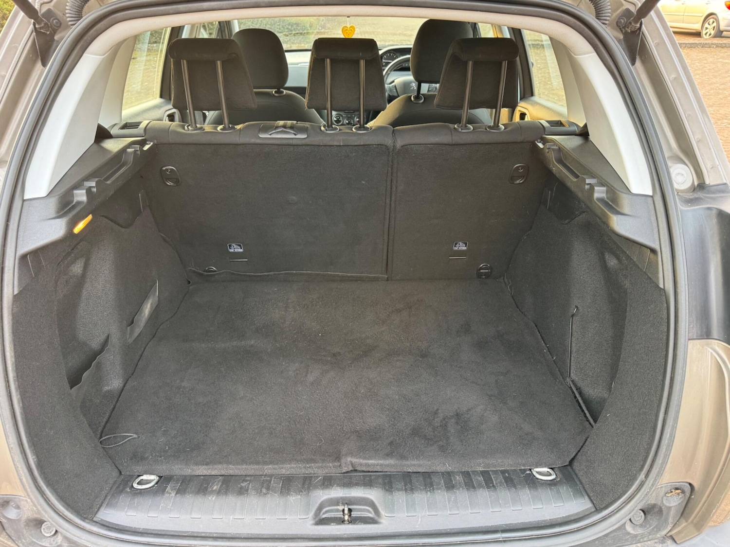 Used Peugeot 2008 2017 for sale - 77982555: Photo 49