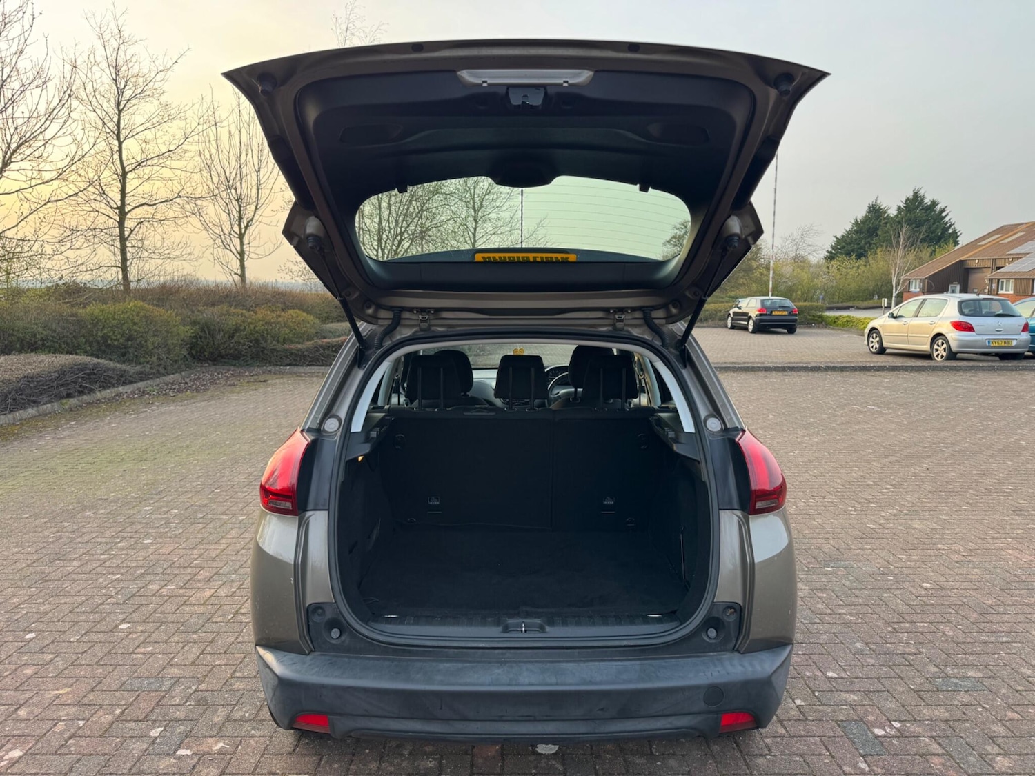 Used Peugeot 2008 2017 for sale - 77982555: Photo 50