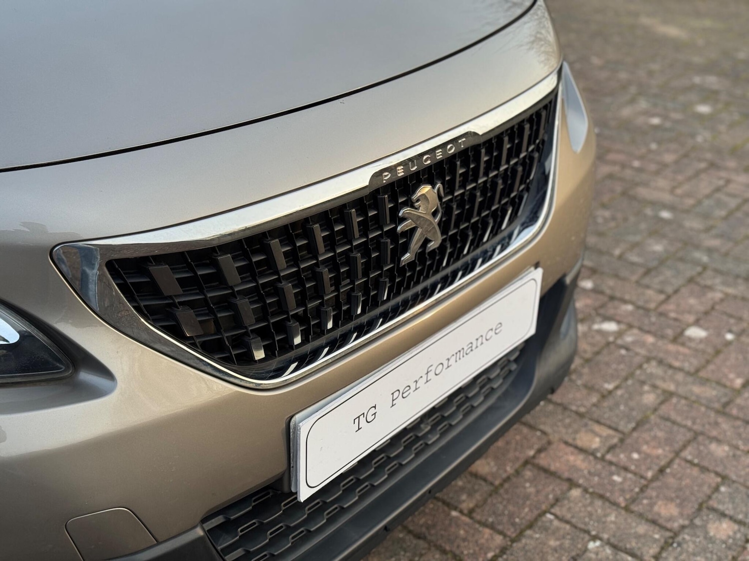 Used Peugeot 2008 2017 for sale - 77982555: Photo 57