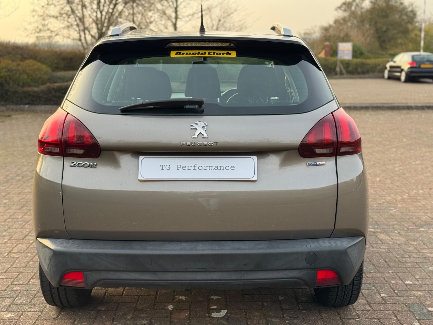 Used Peugeot 2008 2017 for sale - 77982555: Photo 6