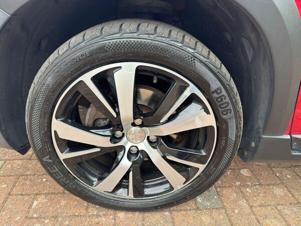 Used Peugeot 2008 2016 for sale - 75166007: Photo 25
