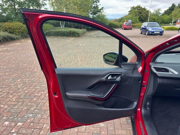 Used Peugeot 2008 2016 for sale - 75166007: Photo 53