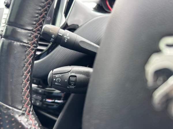 Used Peugeot 2008 2016 for sale - 75166007: Photo 71