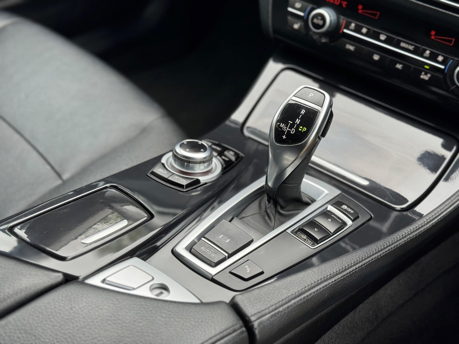 Used BMW 5 Series 2013 for sale - 76239773: Photo 48