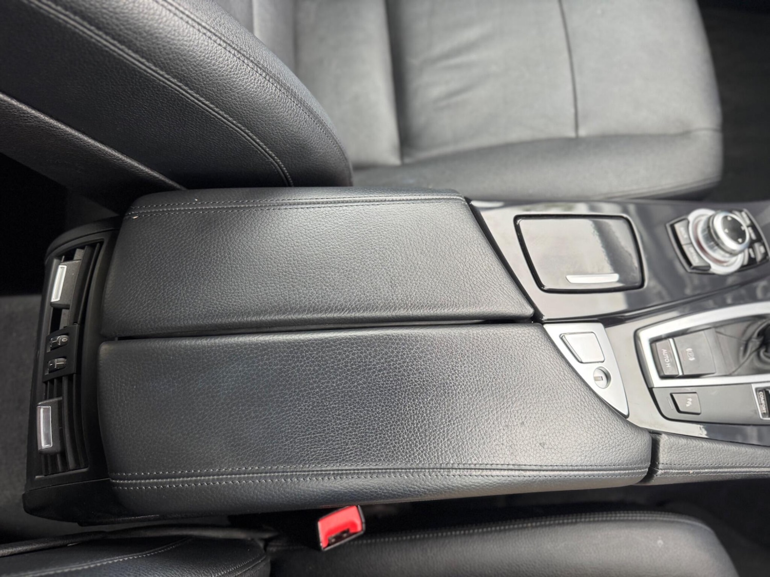 Used BMW 5 Series 2013 for sale - 76239773: Photo 54