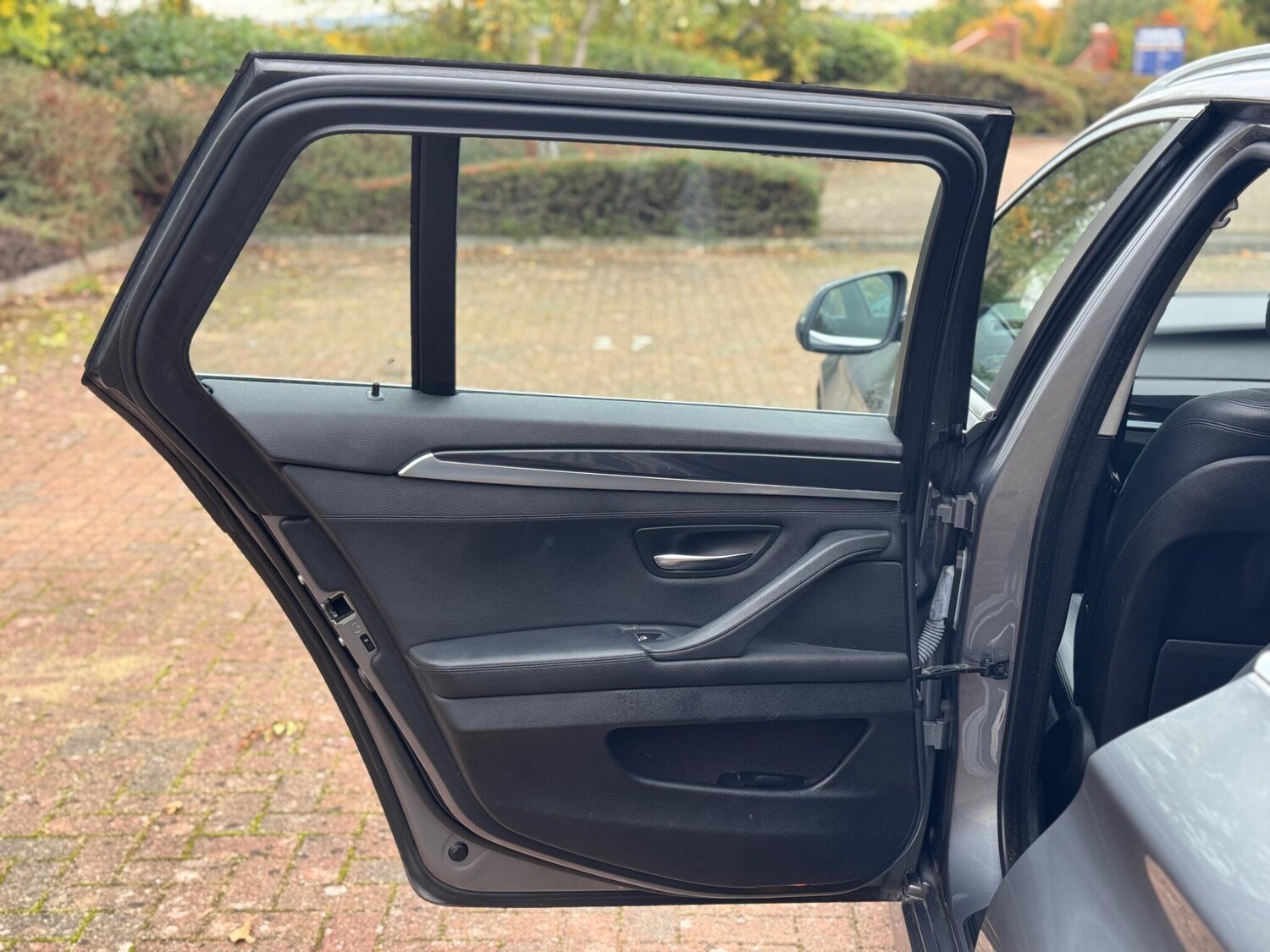 Used BMW 5 Series 2013 for sale - 76239773: Photo 73