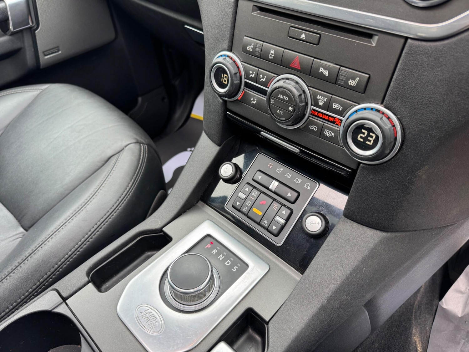 Used Land Rover Discovery 4 for sale - 77753386: Photo 14