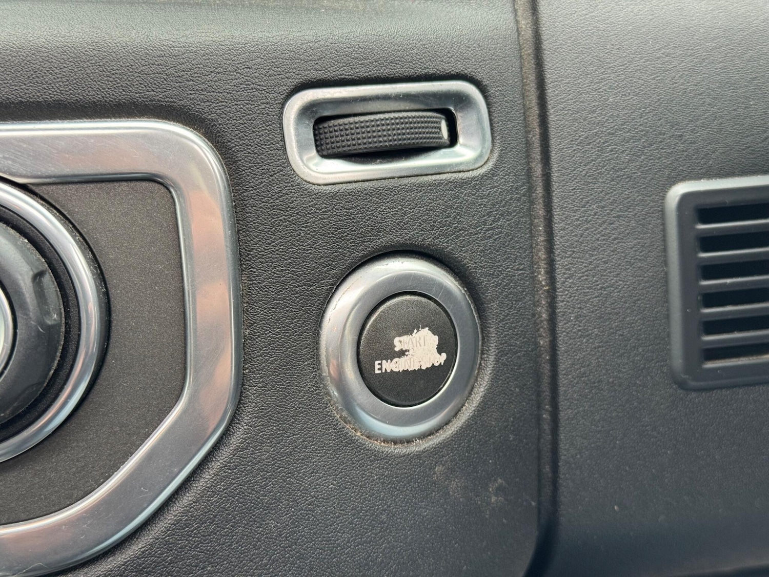 Used Land Rover Discovery 4 for sale - 77753386: Photo 27