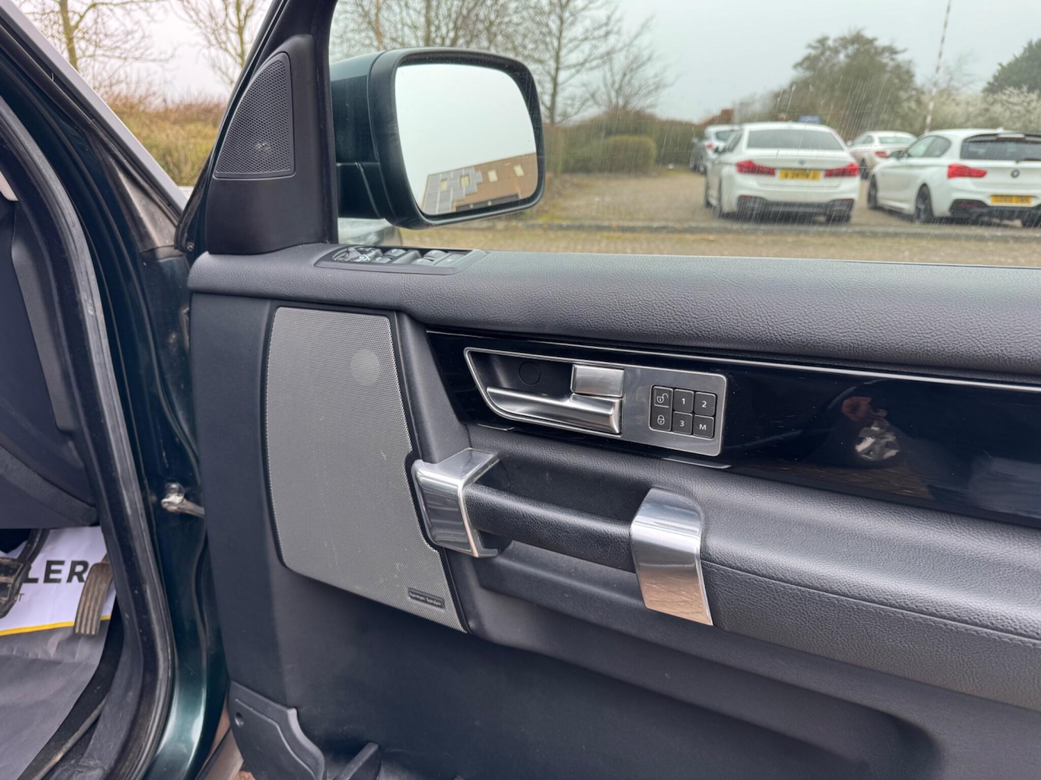 Used Land Rover Discovery 4 for sale - 77753386: Photo 39