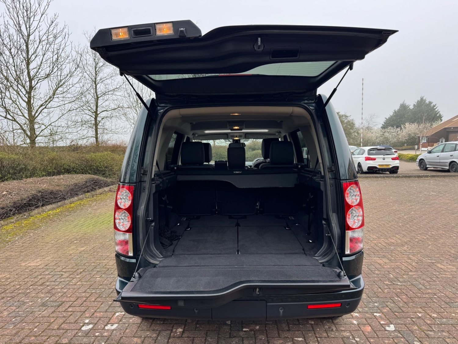 Used Land Rover Discovery 4 for sale - 77753386: Photo 54