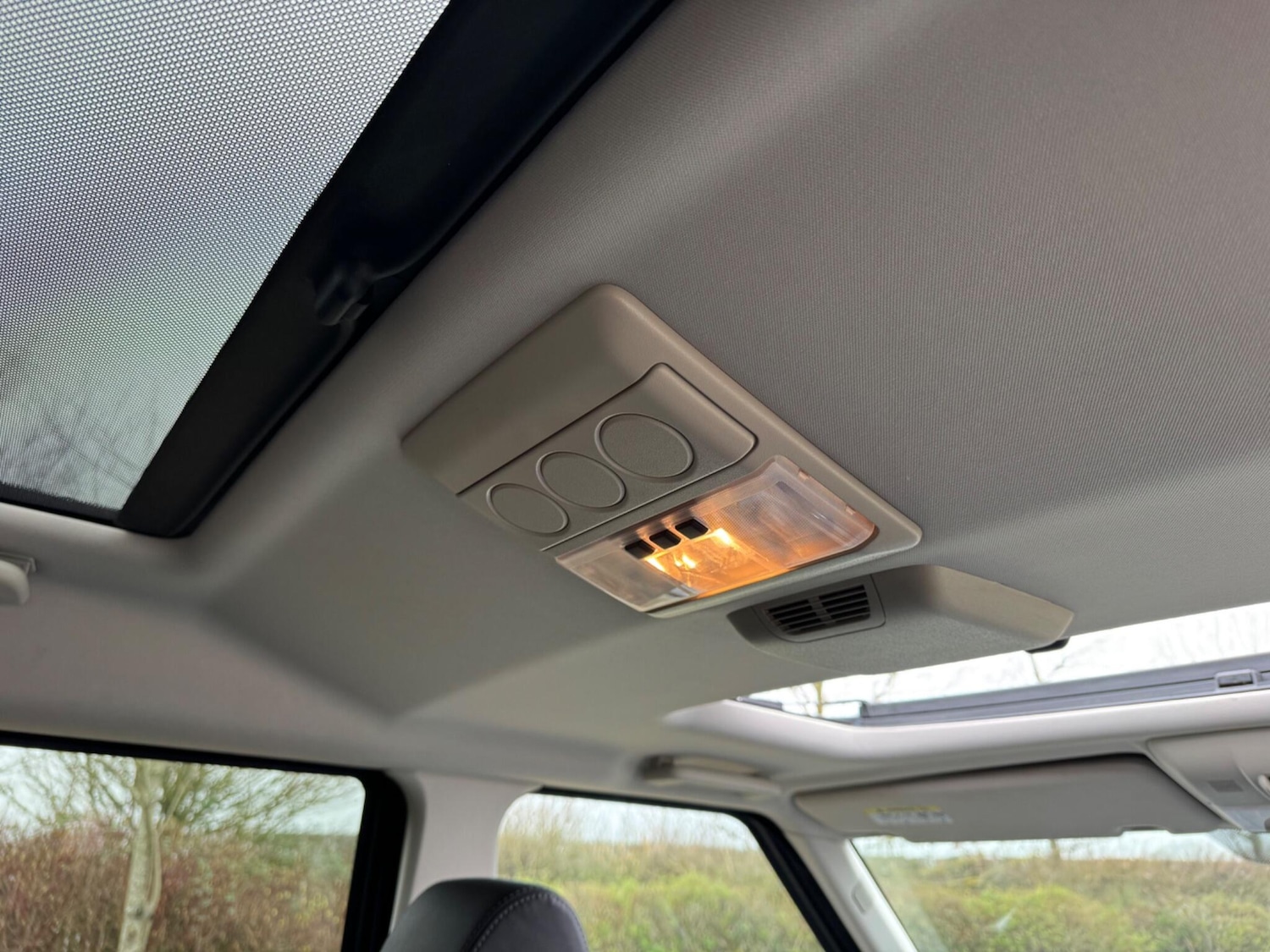 Used Land Rover Discovery 4 for sale - 77753386: Photo 67