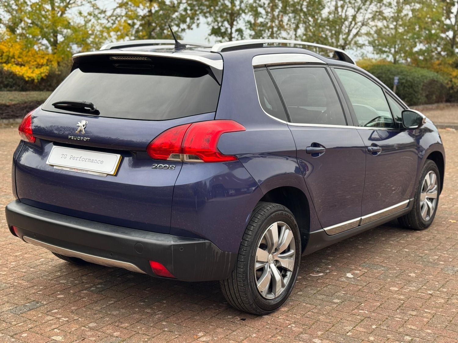 Used Peugeot 2008 2014 for sale - 76348935: Photo 19