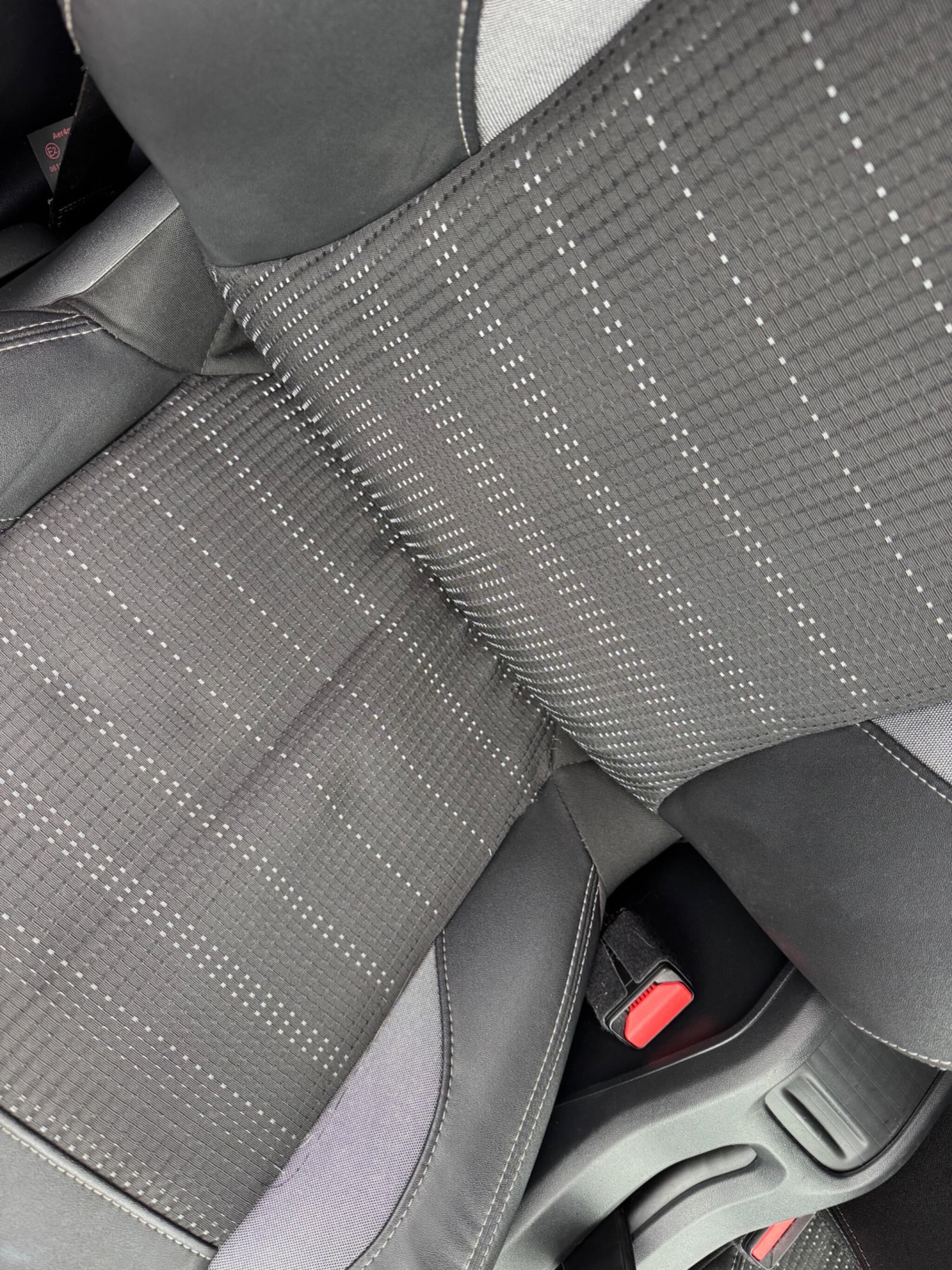 Used Peugeot 2008 2014 for sale - 76348935: Photo 40