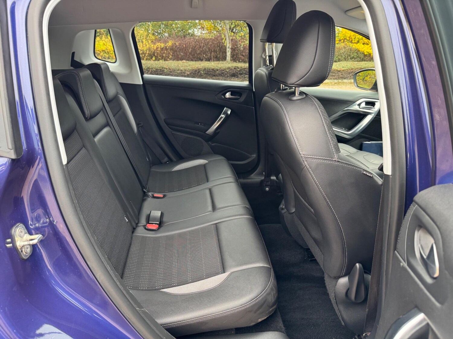 Used Peugeot 2008 2014 for sale - 76348935: Photo 43
