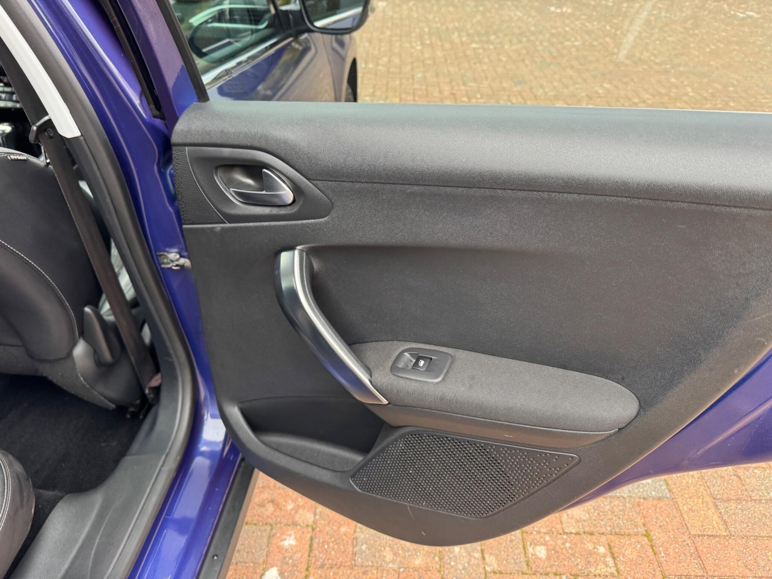 Used Peugeot 2008 2014 for sale - 76348935: Photo 63