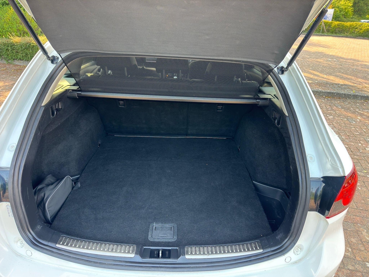 Vehicle 47
