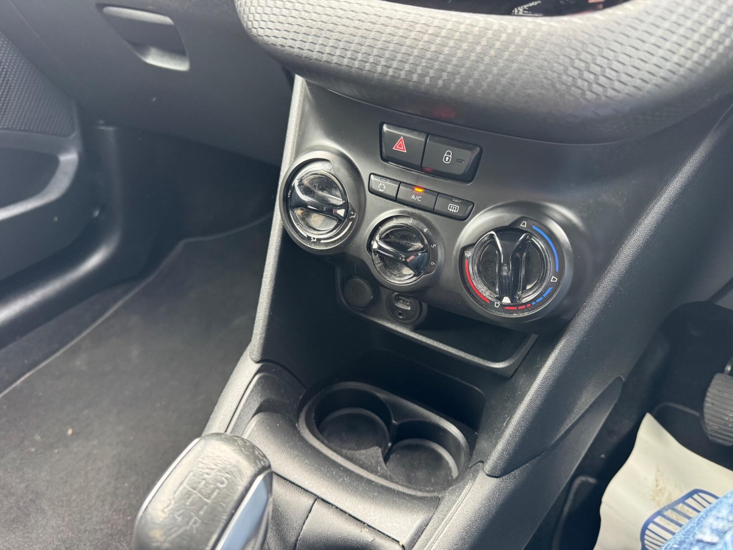 Used Peugeot 208 2018 for sale - 77853704: Photo 19