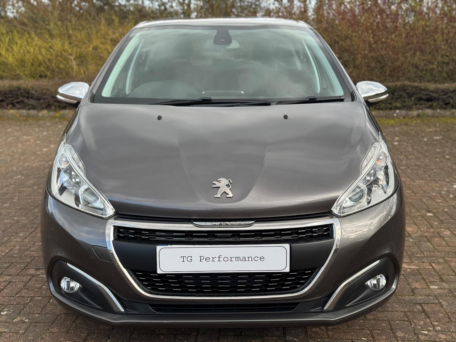 Used Peugeot 208 2018 for sale - 77853704: Photo 2
