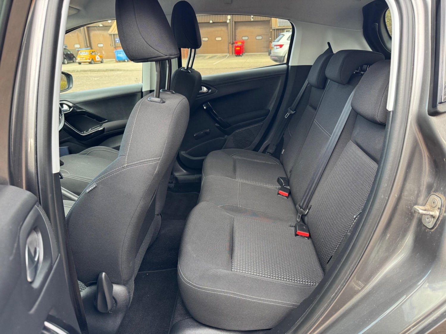 Used Peugeot 208 2018 for sale - 77853704: Photo 24