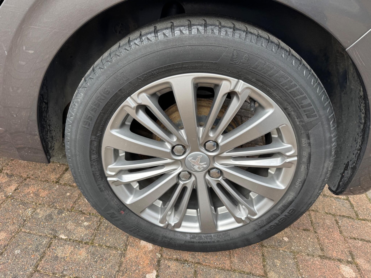 Used Peugeot 208 2018 for sale - 77853704: Photo 40