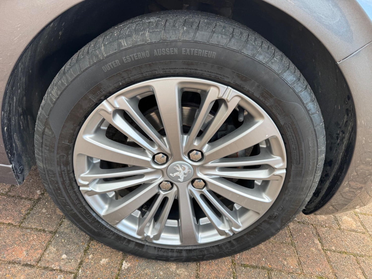 Used Peugeot 208 2018 for sale - 77853704: Photo 42