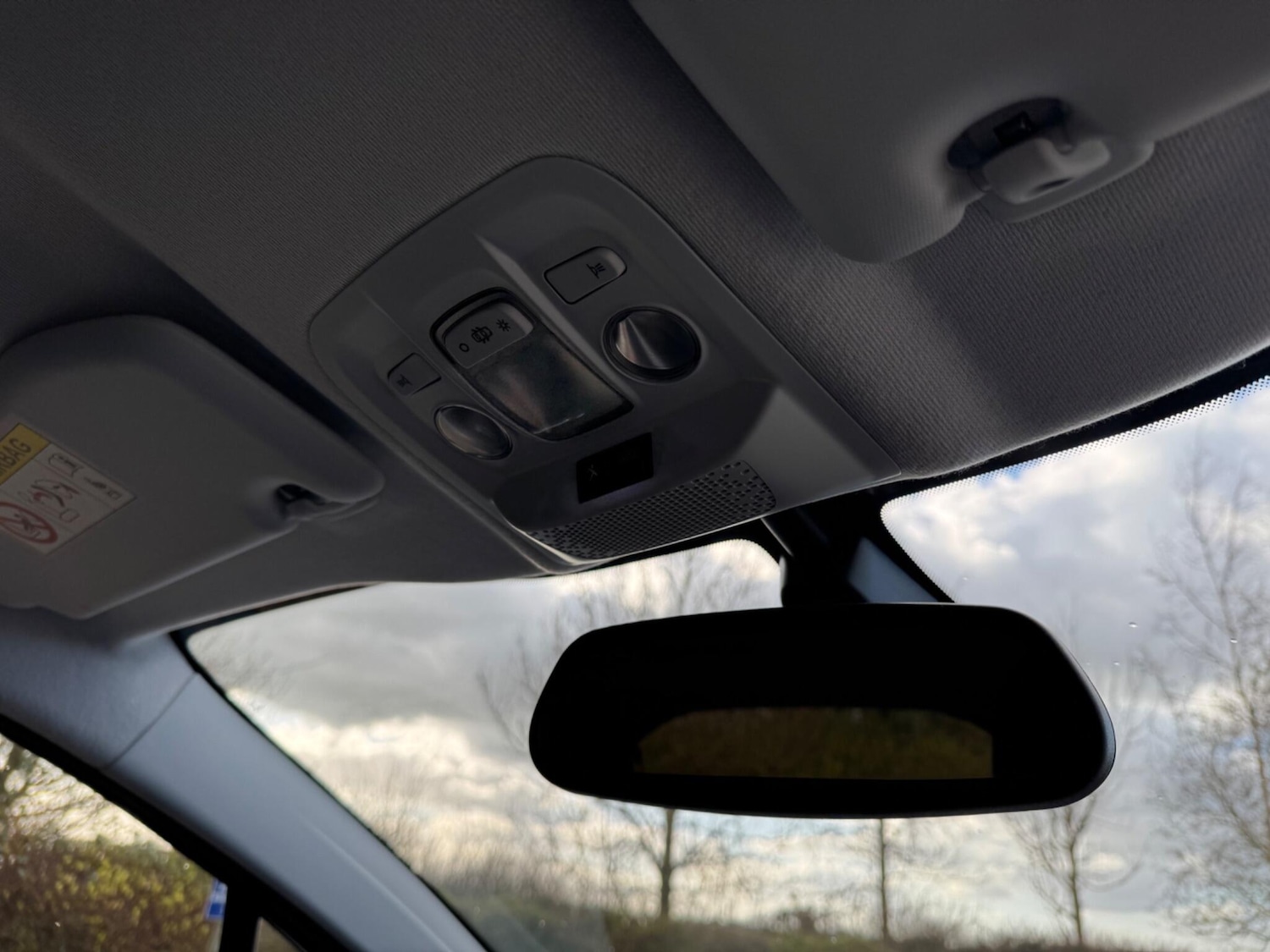 Used Peugeot 208 2018 for sale - 77853704: Photo 57