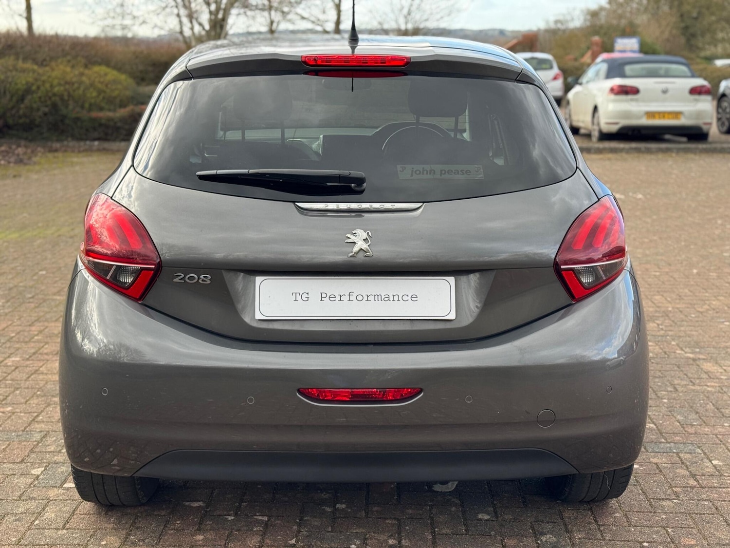 Used Peugeot 208 2018 for sale - 77853704: Photo 9