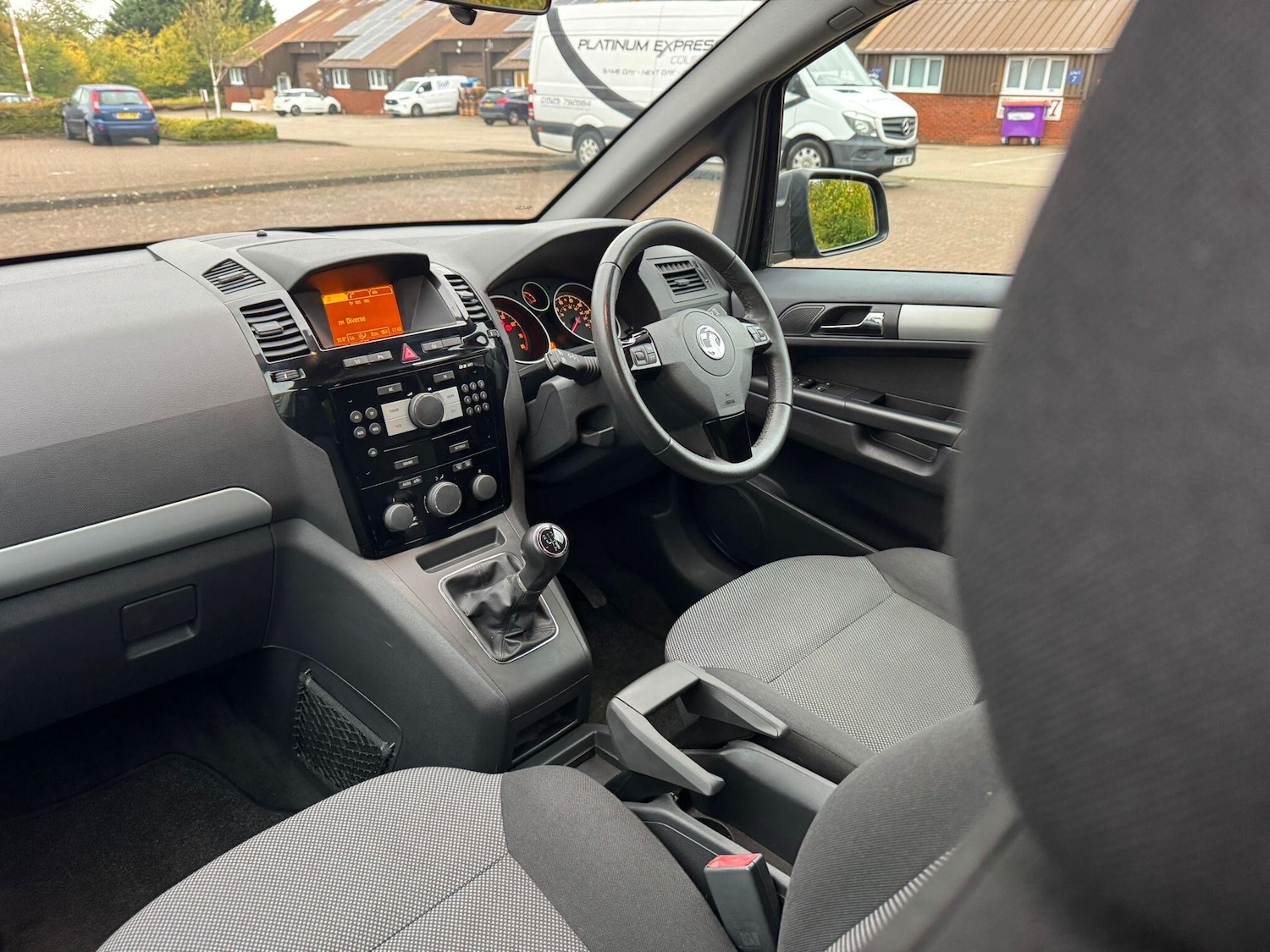 Used Vauxhall Zafira 2014 for sale - 76174811: Photo 16