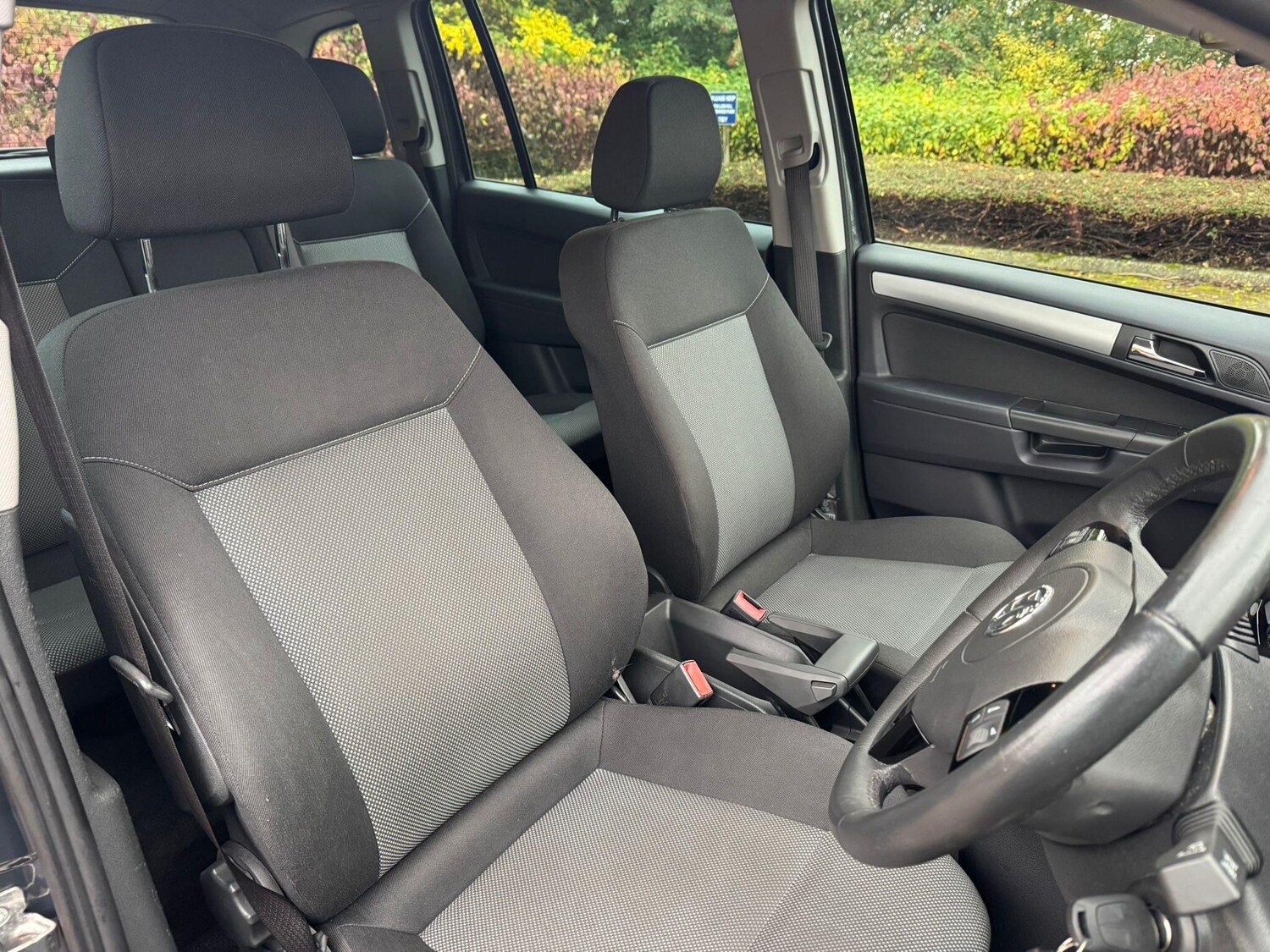 Used Vauxhall Zafira 2014 for sale - 76174811: Photo 17