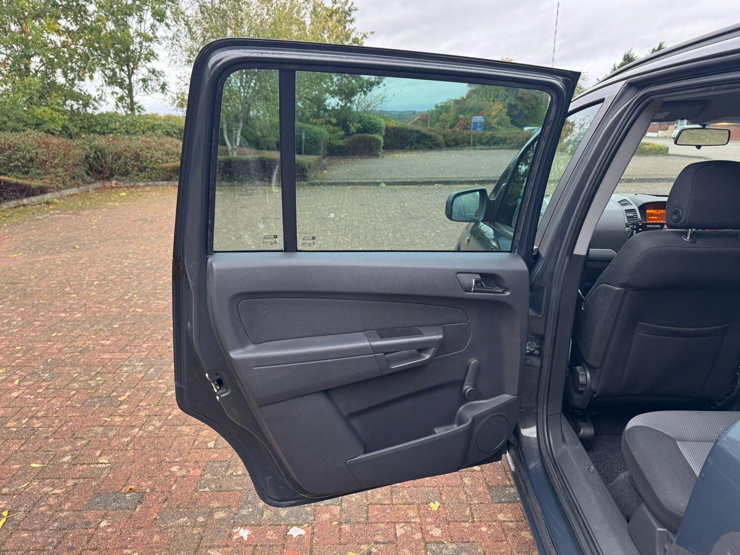 Used Vauxhall Zafira 2014 for sale - 76174811: Photo 35