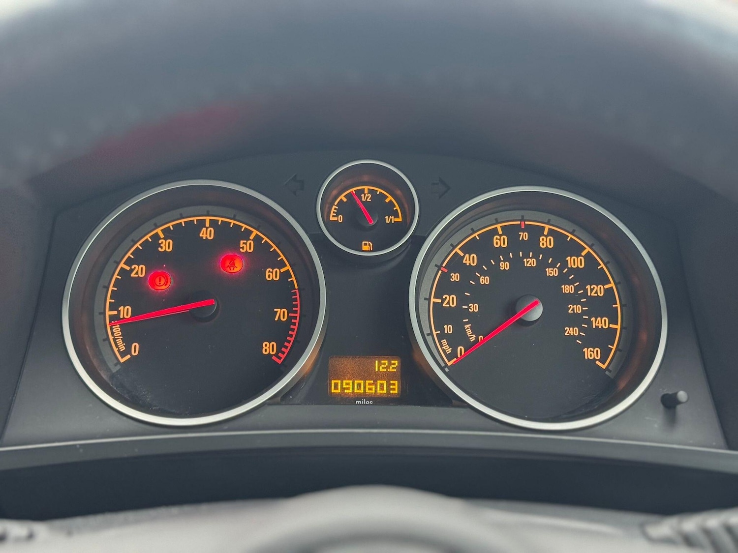 Used Vauxhall Zafira 2014 for sale - 76174811: Photo 42