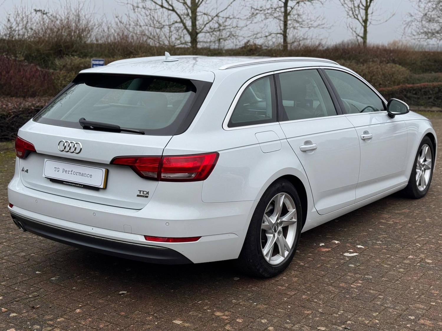 Used Audi A4 2016 for sale - 77376558: Photo 17