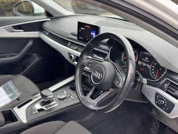 Used Audi A4 2016 for sale - 77376558: Photo