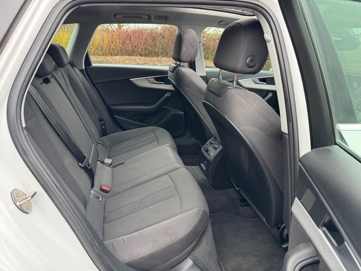 Used Audi A4 2016 for sale - 77376558: Photo 42