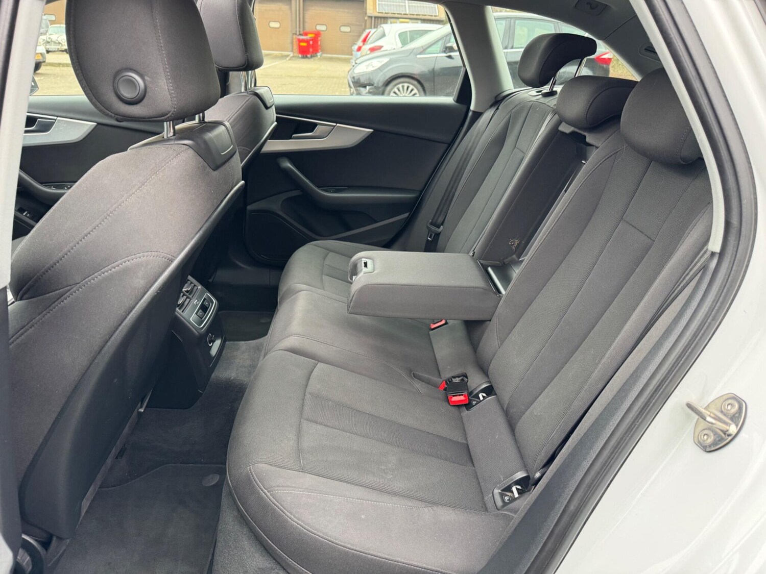 Used Audi A4 2016 for sale - 77376558: Photo 47