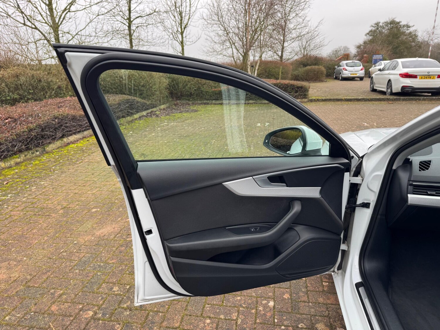 Used Audi A4 2016 for sale - 77376558: Photo 52