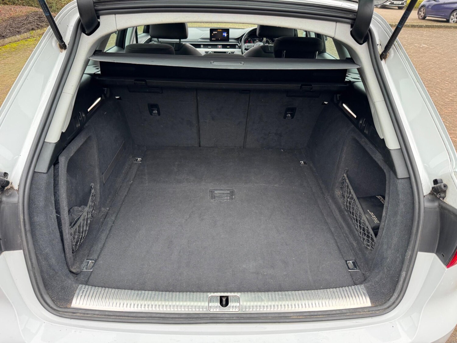 Used Audi A4 2016 for sale - 77376558: Photo 57