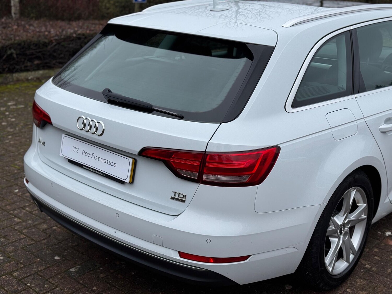 Used Audi A4 2016 for sale - 77376558: Photo 64